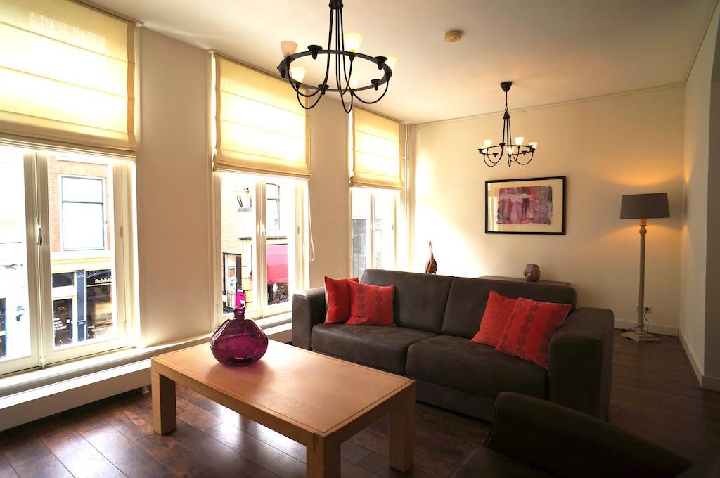 Stayci Serviced Apartments Noordeinde La Haya Habitación foto